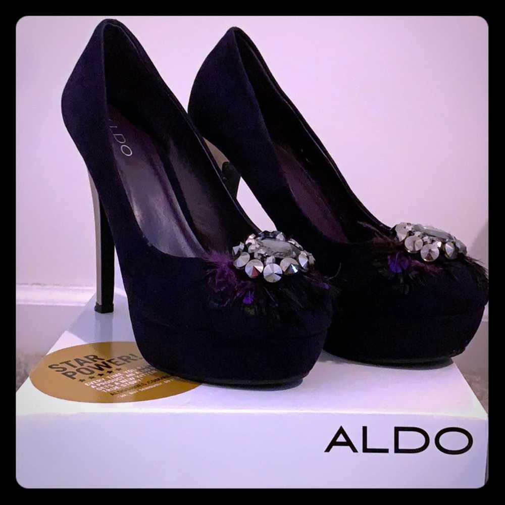 ALDO Purple velvet stilettos with bouch
